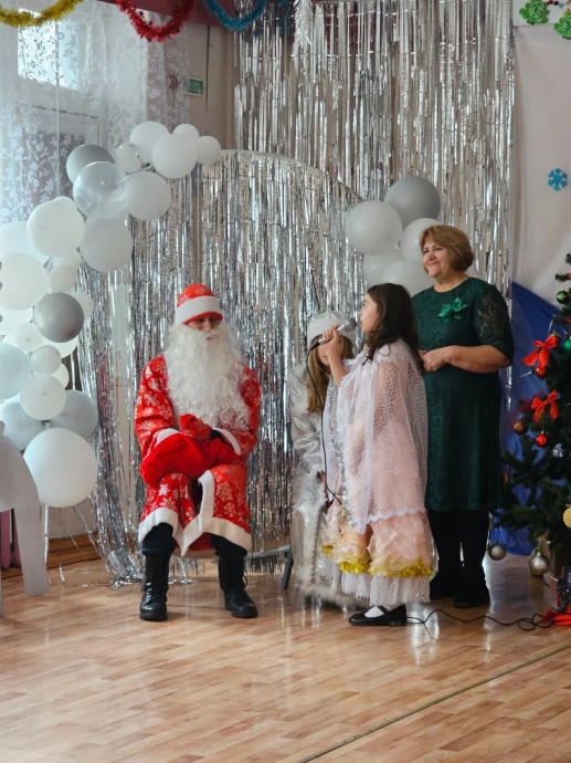 "Пусть праздник вам подарит чудо" "Пусть праздник вам подарит чудо"