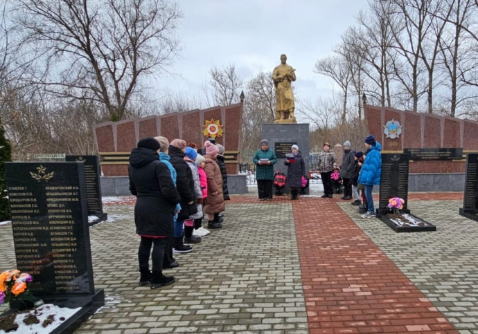 Митинг "Мы этой памяти верны" Митинг "Мы этой памяти верны"