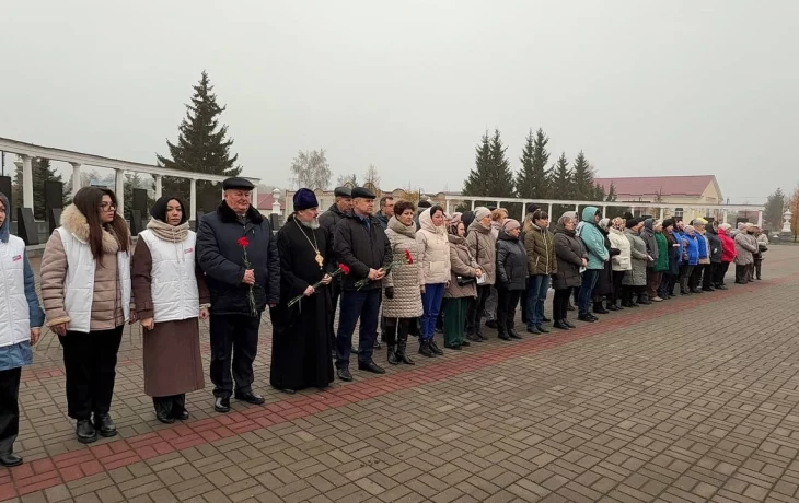 "Героям северного фаса Курской дуги" "Героям северного фаса Курской дуги"