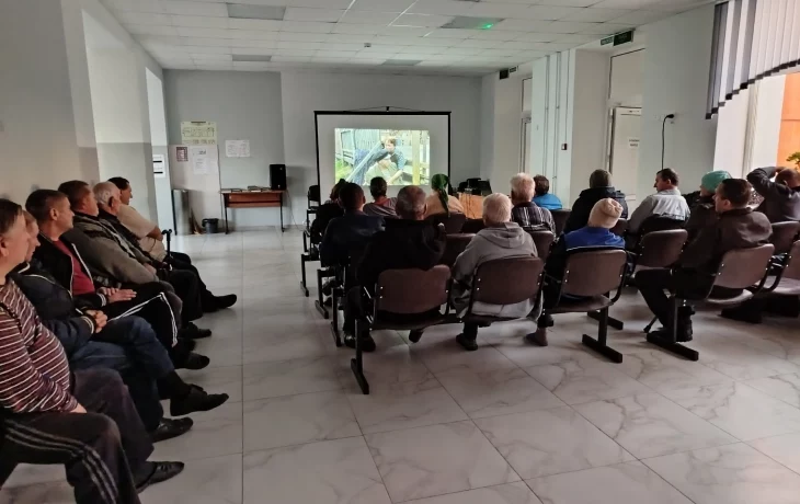 Показ фильма &laquo;Любовь и голуби&raquo;.